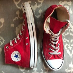 Red high top Converse size 9